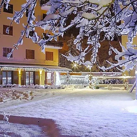 Nocleg ze śniadaniem Luna Per Te 4*