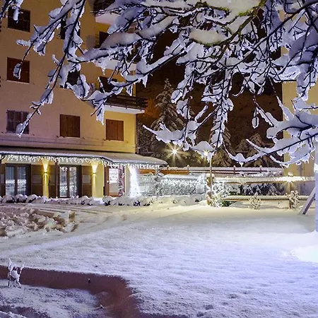 Luna Per Te 4* Rocca di Cambio